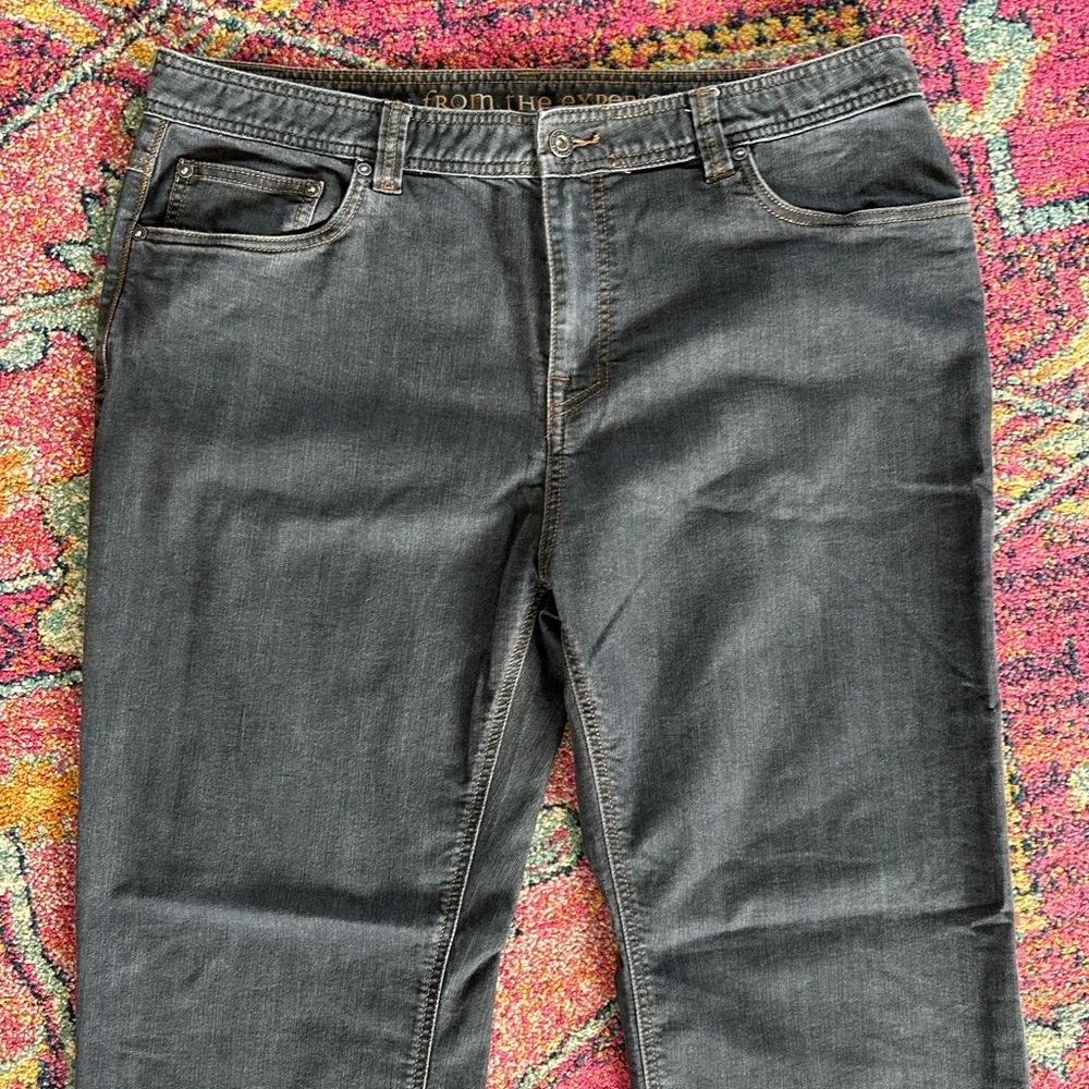 PrAna | Men's ‘Black’ Charcoal Grey Slim Fit Straight Leg Axiom Jeans Sz W38 L30